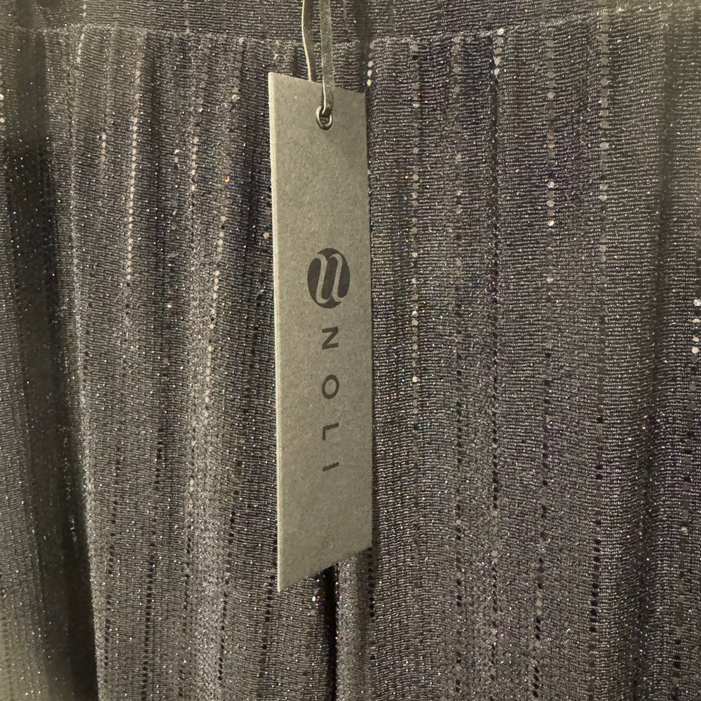 Noli Black Wide Leg Pants with Sequin Accents - Picture 6 of 9